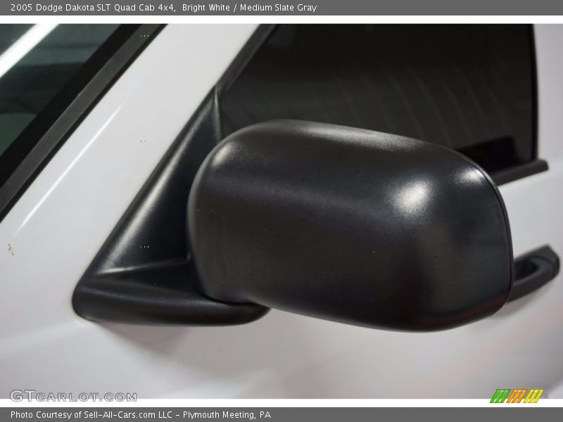 Bright White / Medium Slate Gray 2005 Dodge Dakota SLT Quad Cab 4x4