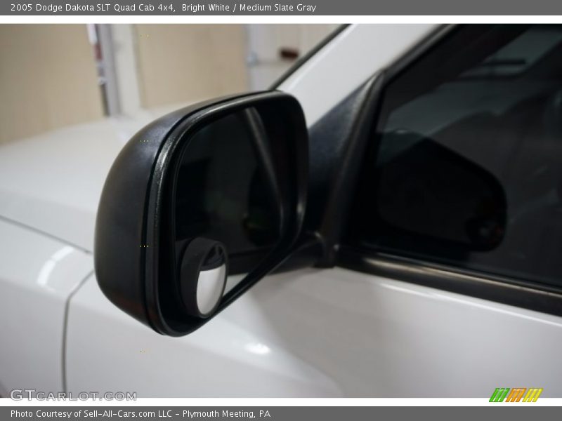 Bright White / Medium Slate Gray 2005 Dodge Dakota SLT Quad Cab 4x4