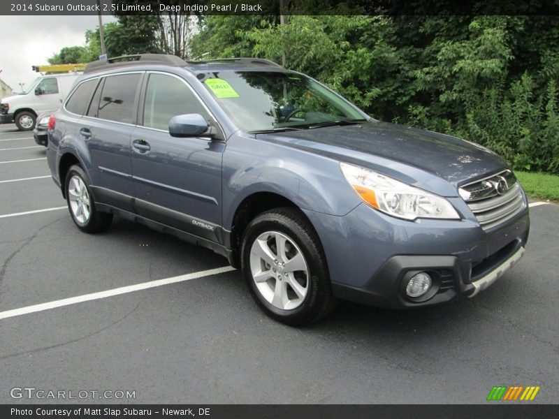 Front 3/4 View of 2014 Outback 2.5i Limited
