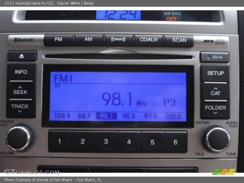 Glacier White / Beige 2012 Hyundai Santa Fe GLS
