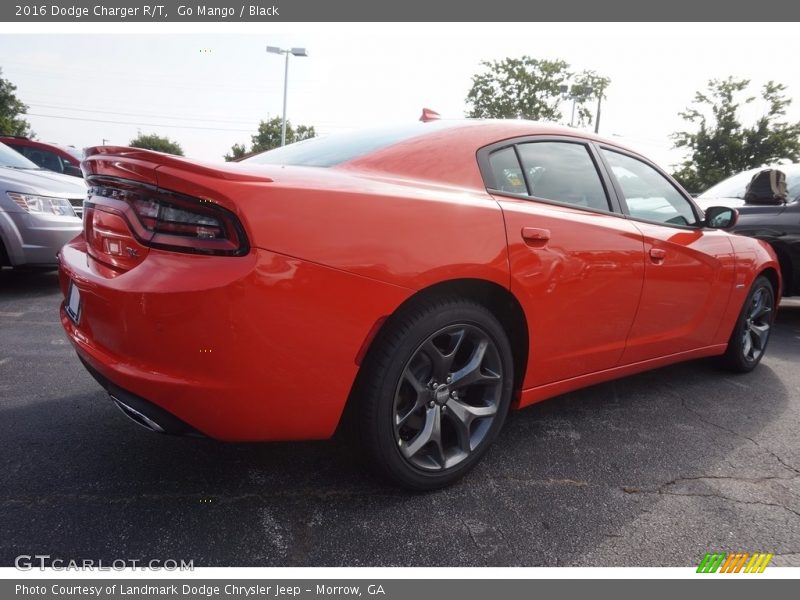 Go Mango / Black 2016 Dodge Charger R/T