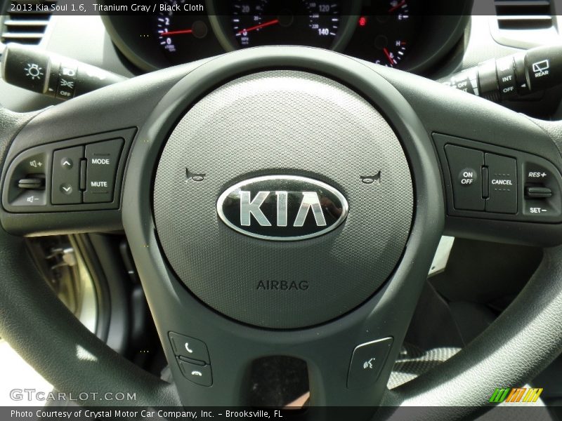 Titanium Gray / Black Cloth 2013 Kia Soul 1.6