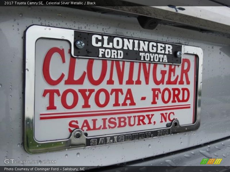 Celestial Silver Metallic / Black 2017 Toyota Camry SE