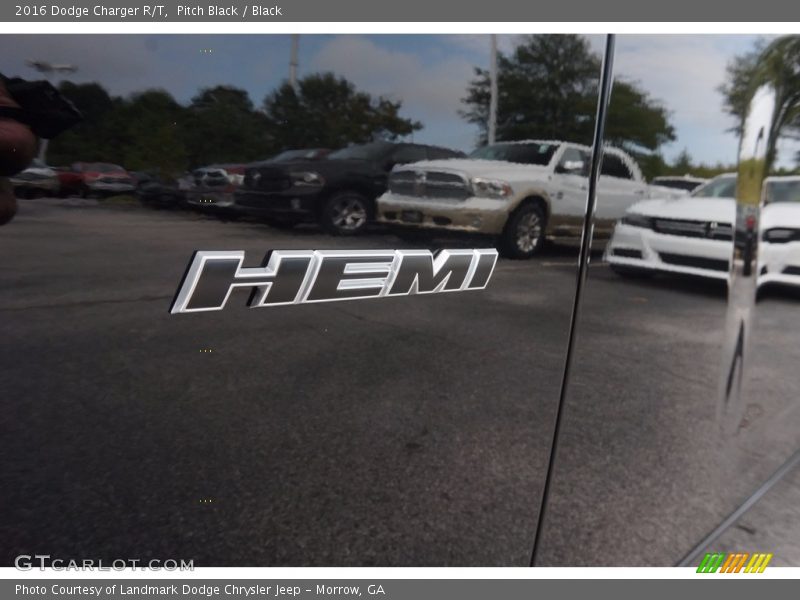 Pitch Black / Black 2016 Dodge Charger R/T