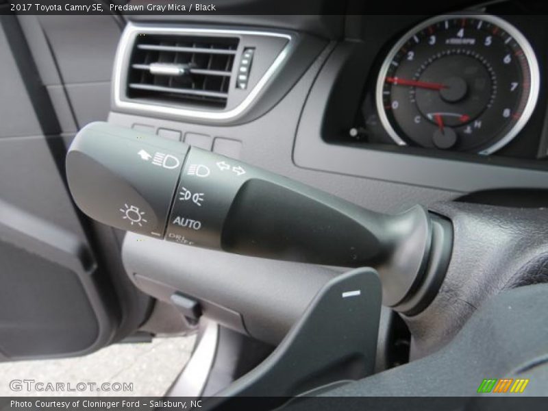 Predawn Gray Mica / Black 2017 Toyota Camry SE