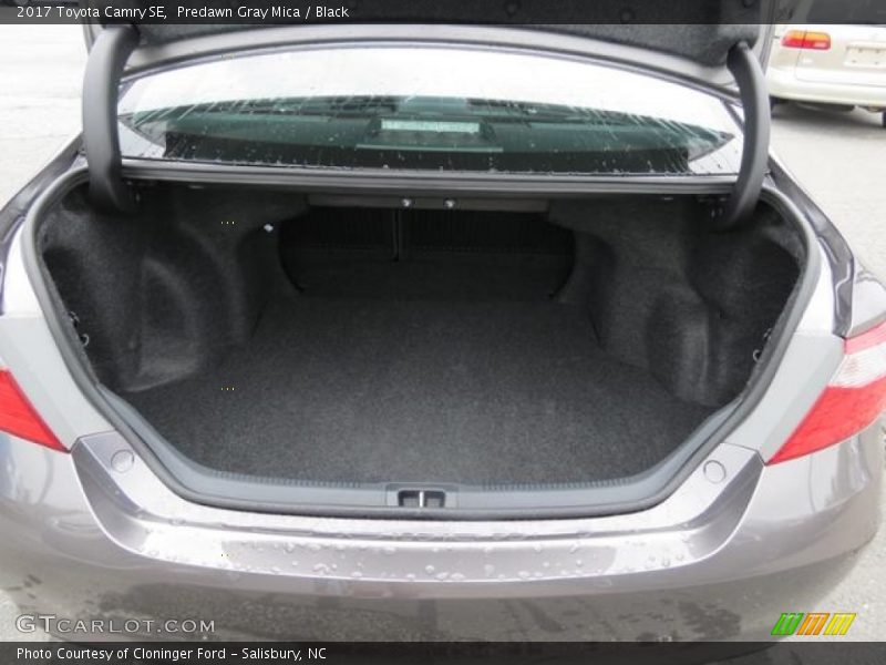 Predawn Gray Mica / Black 2017 Toyota Camry SE