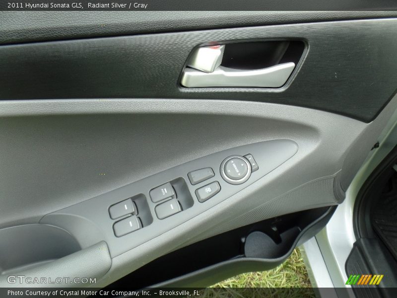 Radiant Silver / Gray 2011 Hyundai Sonata GLS