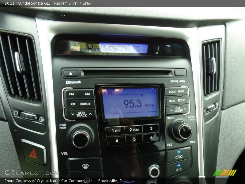 Radiant Silver / Gray 2011 Hyundai Sonata GLS
