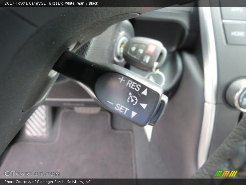 Controls of 2017 Camry SE