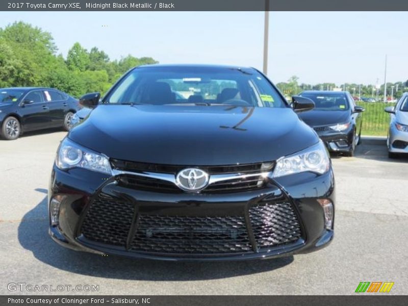 Midnight Black Metallic / Black 2017 Toyota Camry XSE