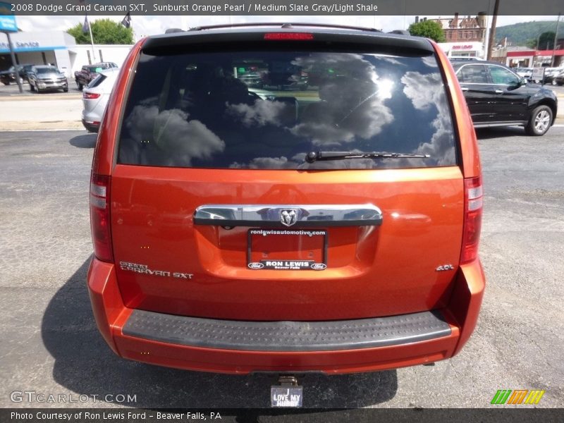 Sunburst Orange Pearl / Medium Slate Gray/Light Shale 2008 Dodge Grand Caravan SXT