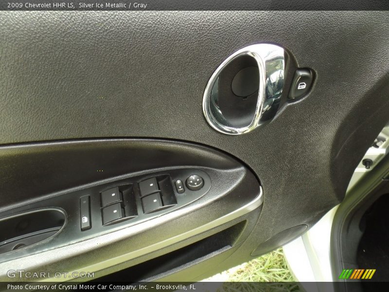 Silver Ice Metallic / Gray 2009 Chevrolet HHR LS
