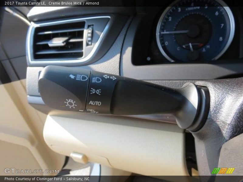 Creme Brulee Mica / Almond 2017 Toyota Camry LE