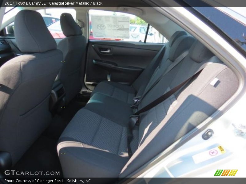 Celestial Silver Metallic / Black 2017 Toyota Camry LE