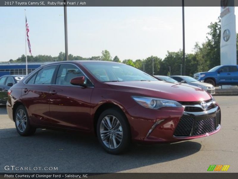 Ruby Flare Pearl / Ash 2017 Toyota Camry SE