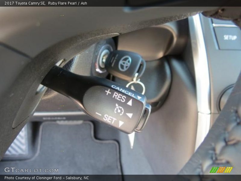 Ruby Flare Pearl / Ash 2017 Toyota Camry SE