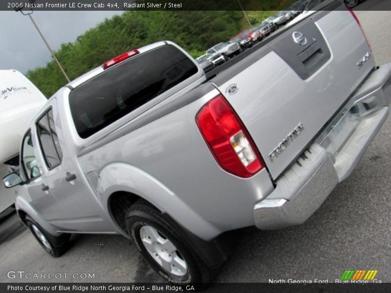 Radiant Silver / Steel 2006 Nissan Frontier LE Crew Cab 4x4