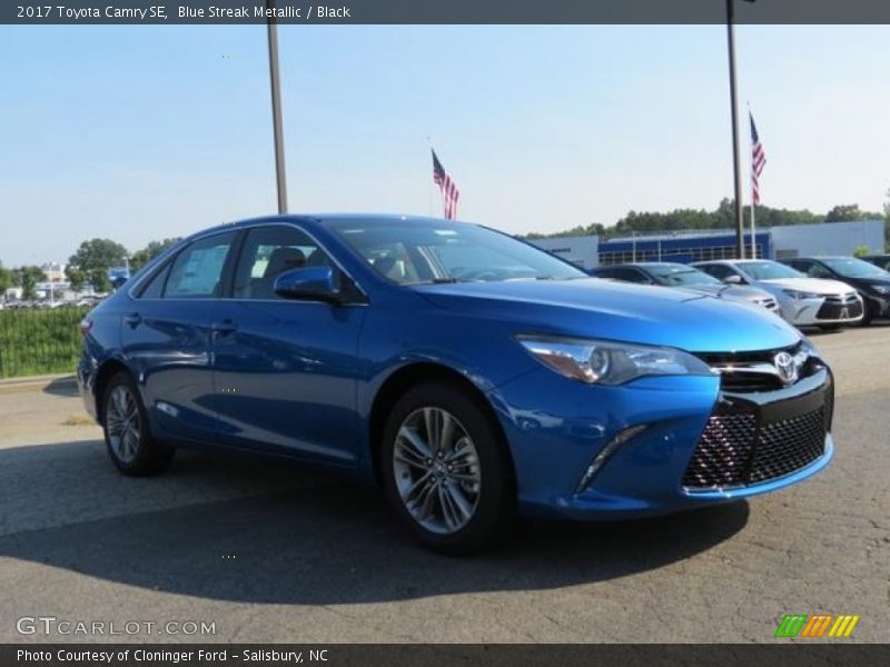 Blue Streak Metallic / Black 2017 Toyota Camry SE