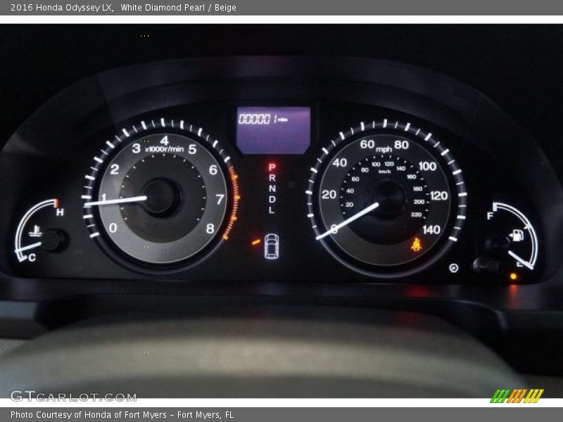 White Diamond Pearl / Beige 2016 Honda Odyssey LX
