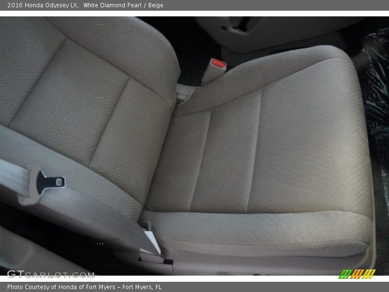 White Diamond Pearl / Beige 2016 Honda Odyssey LX