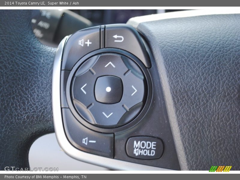 Super White / Ash 2014 Toyota Camry LE