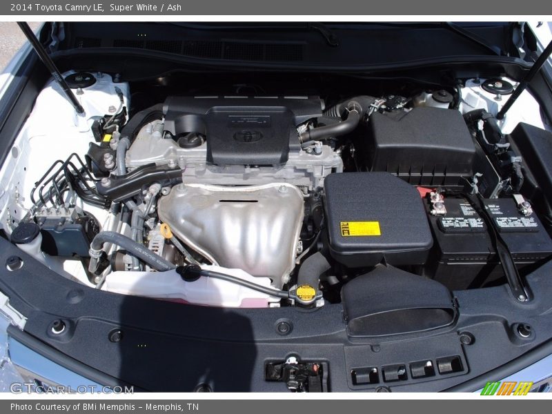 Super White / Ash 2014 Toyota Camry LE
