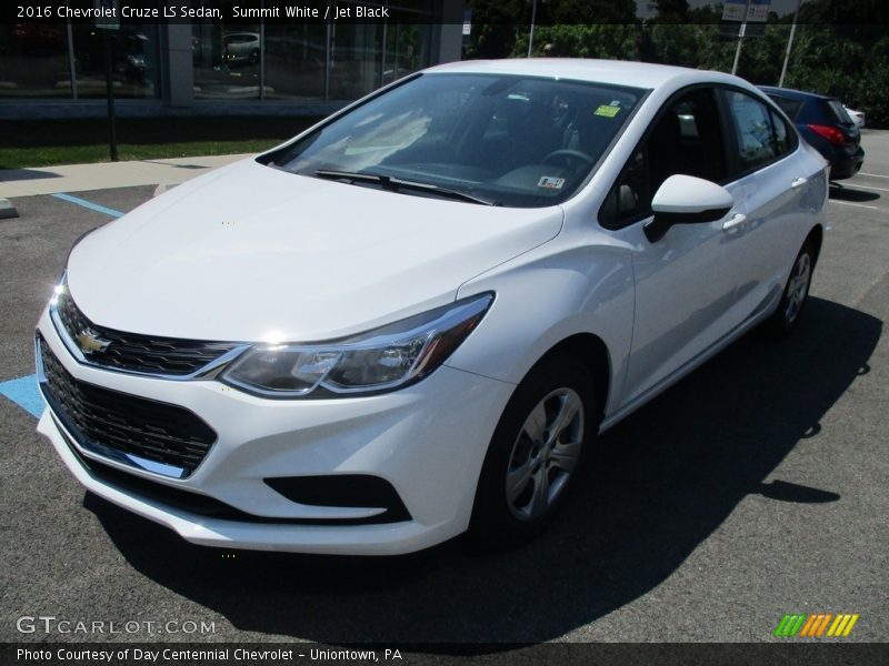 Summit White / Jet Black 2016 Chevrolet Cruze LS Sedan