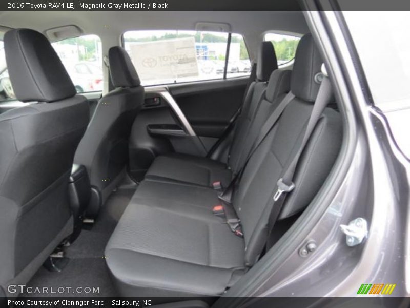 Magnetic Gray Metallic / Black 2016 Toyota RAV4 LE