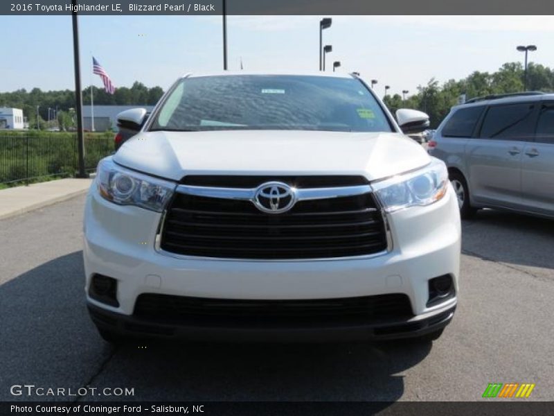 Blizzard Pearl / Black 2016 Toyota Highlander LE