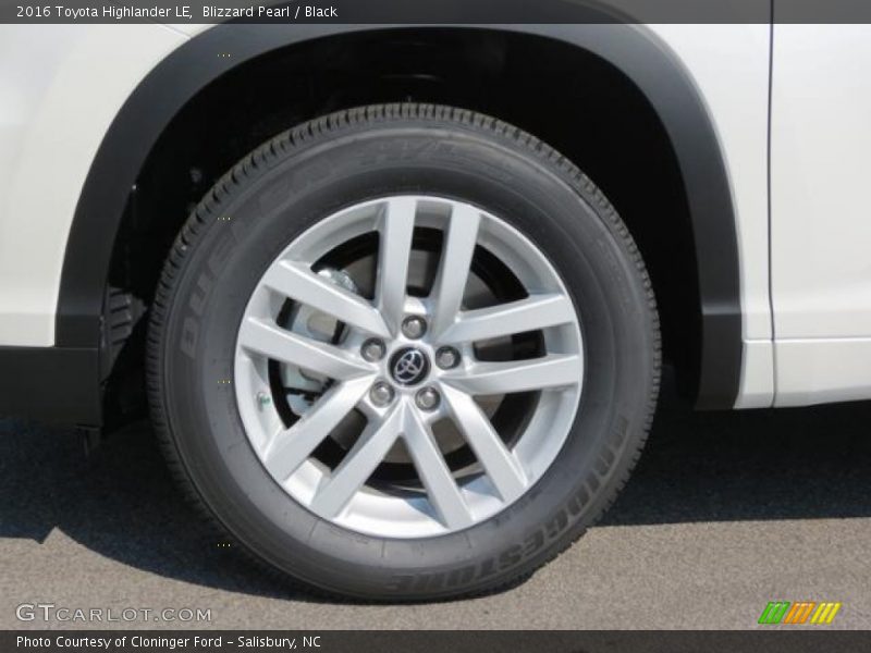 Blizzard Pearl / Black 2016 Toyota Highlander LE