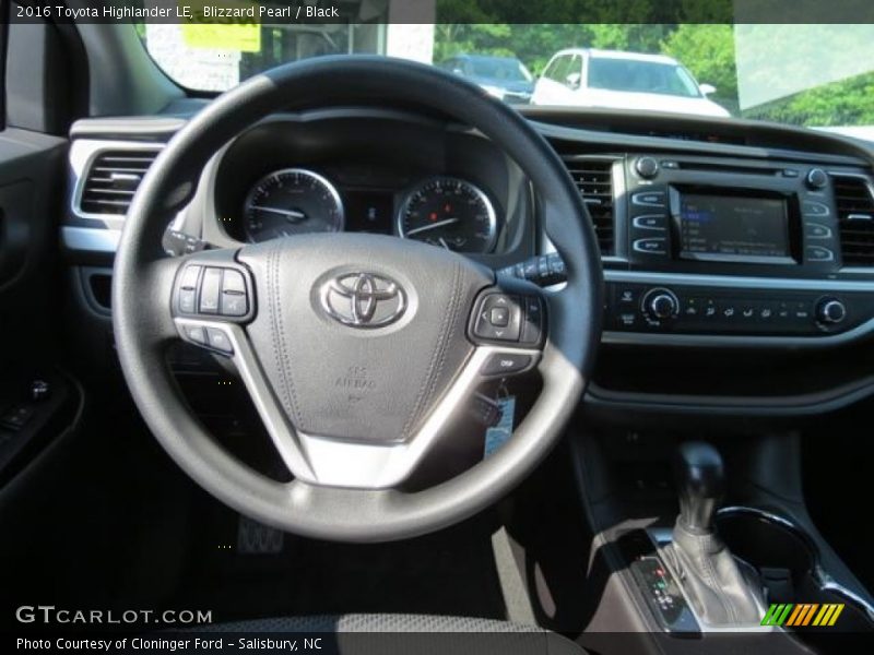 Blizzard Pearl / Black 2016 Toyota Highlander LE