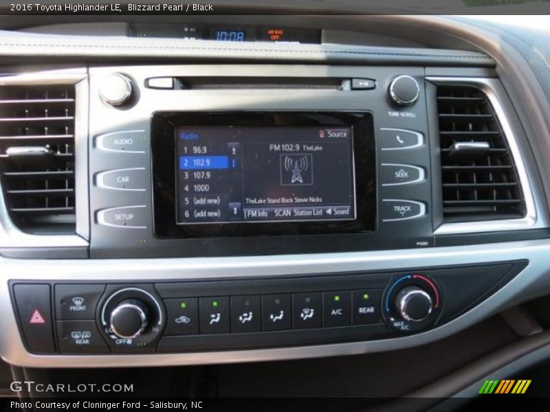 Blizzard Pearl / Black 2016 Toyota Highlander LE