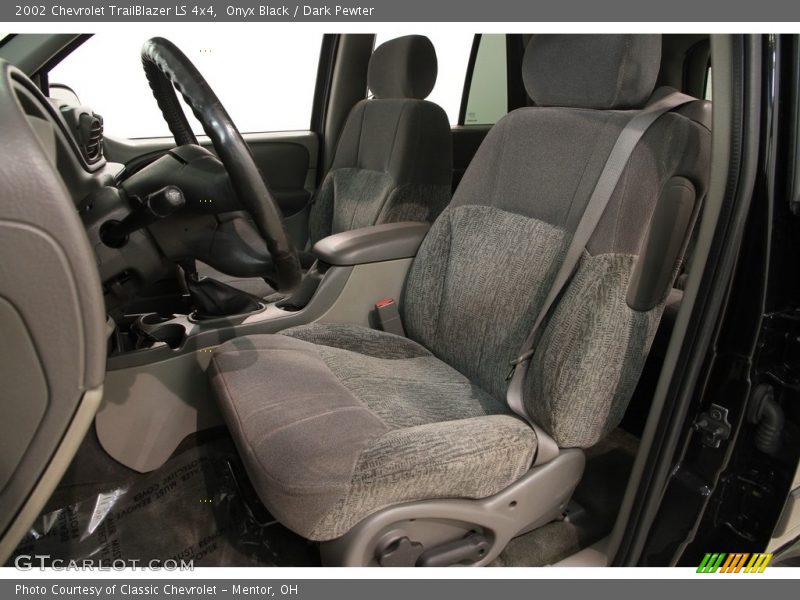 Onyx Black / Dark Pewter 2002 Chevrolet TrailBlazer LS 4x4