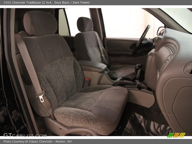 Onyx Black / Dark Pewter 2002 Chevrolet TrailBlazer LS 4x4