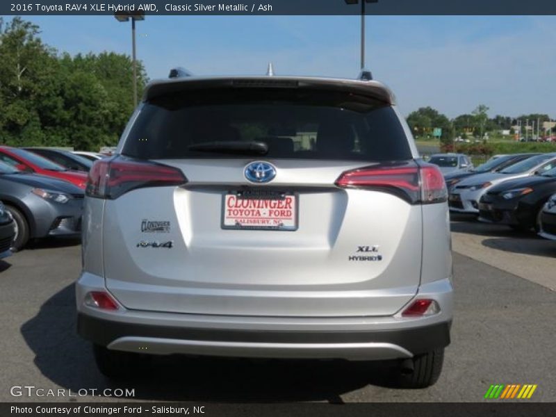 Classic Silver Metallic / Ash 2016 Toyota RAV4 XLE Hybrid AWD