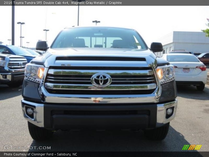 Magnetic Gray Metallic / Graphite 2016 Toyota Tundra SR5 Double Cab 4x4