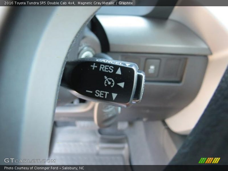 Magnetic Gray Metallic / Graphite 2016 Toyota Tundra SR5 Double Cab 4x4