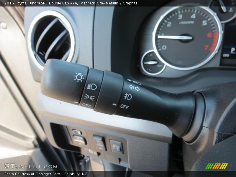 Magnetic Gray Metallic / Graphite 2016 Toyota Tundra SR5 Double Cab 4x4