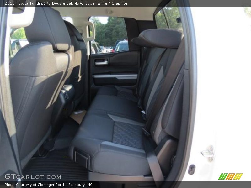 Super White / Graphite 2016 Toyota Tundra SR5 Double Cab 4x4