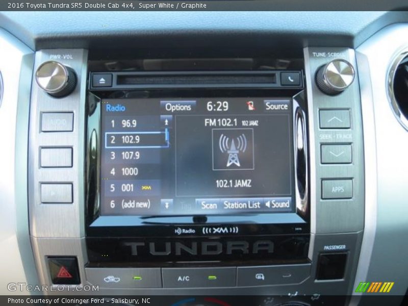 Super White / Graphite 2016 Toyota Tundra SR5 Double Cab 4x4