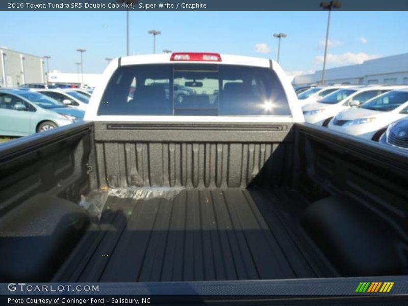 Super White / Graphite 2016 Toyota Tundra SR5 Double Cab 4x4