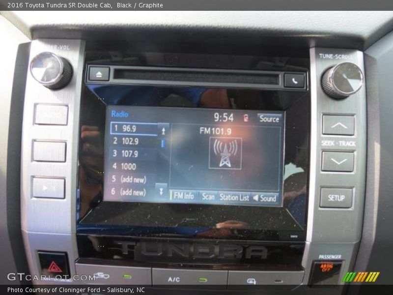 Controls of 2016 Tundra SR Double Cab
