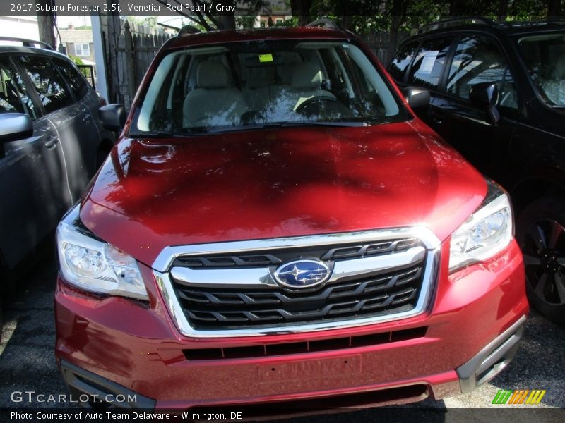 Venetian Red Pearl / Gray 2017 Subaru Forester 2.5i