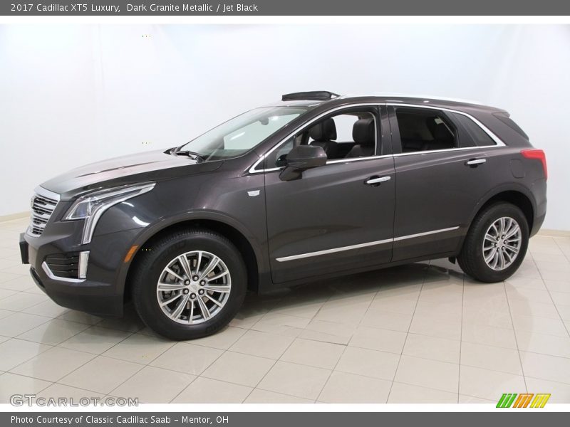 Dark Granite Metallic / Jet Black 2017 Cadillac XT5 Luxury