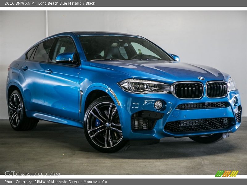 Front 3/4 View of 2016 X6 M 