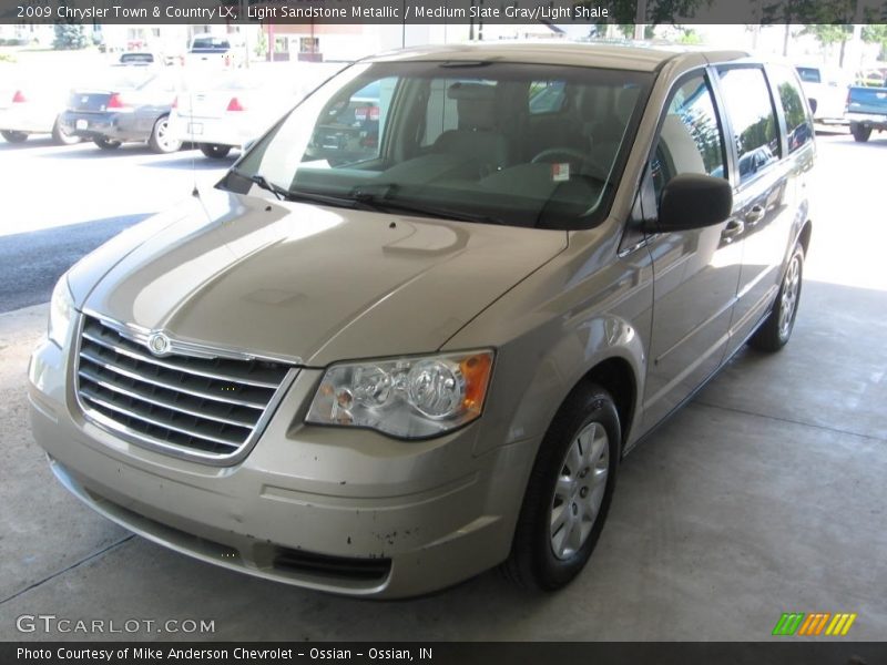 Light Sandstone Metallic / Medium Slate Gray/Light Shale 2009 Chrysler Town & Country LX