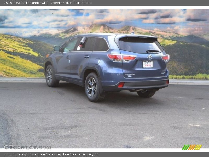 Shoreline Blue Pearl / Black 2016 Toyota Highlander XLE