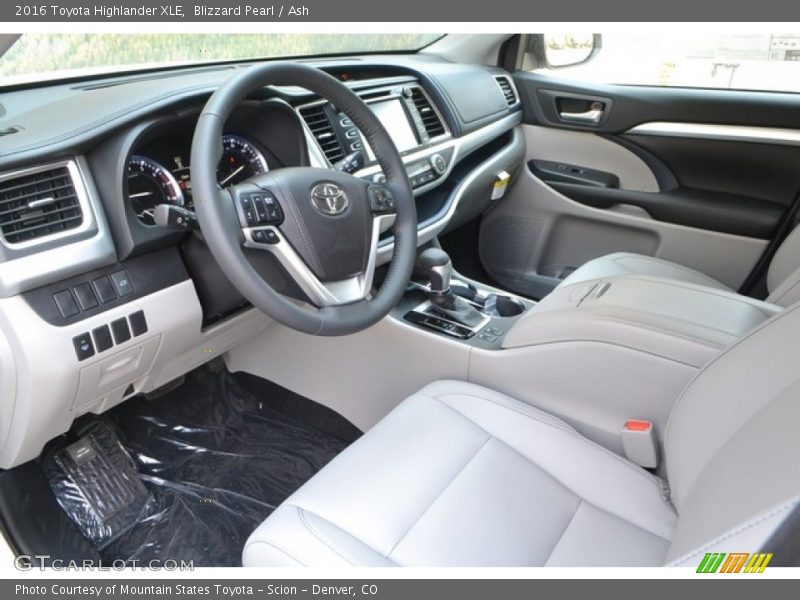 Blizzard Pearl / Ash 2016 Toyota Highlander XLE