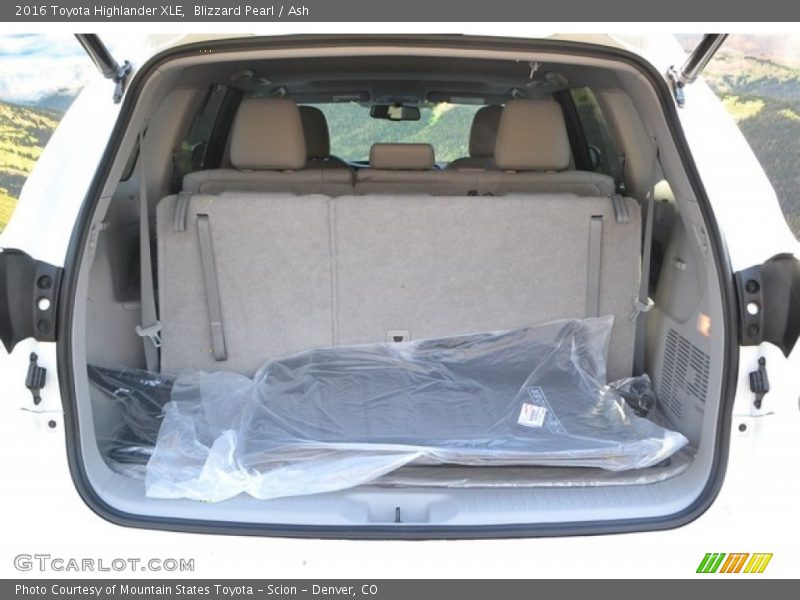 Blizzard Pearl / Ash 2016 Toyota Highlander XLE