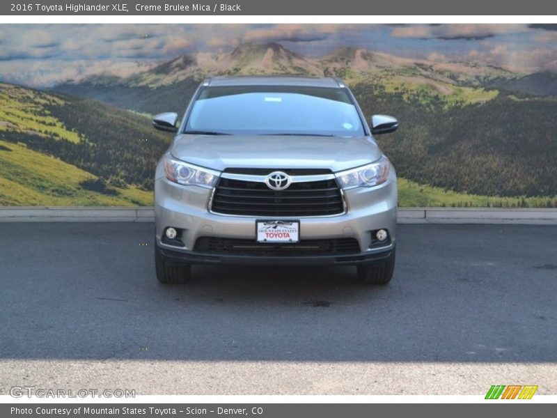 Creme Brulee Mica / Black 2016 Toyota Highlander XLE